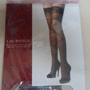 Stockings with woven Hearts